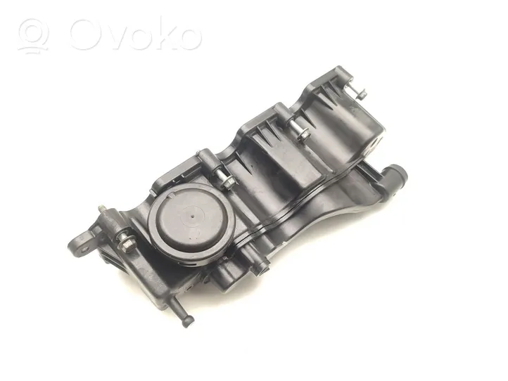 Land Rover Discovery 4 - LR4 Separatore dello sfiato dell’olio G4D3-6J014-BE