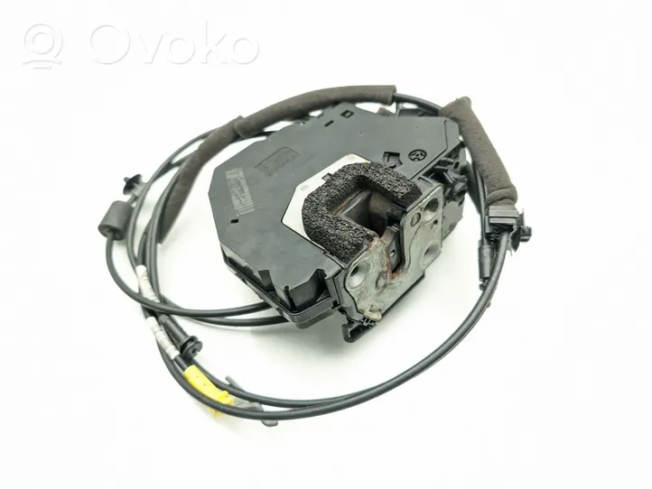 Opel Vivaro Liukuoven lukko 825039444R