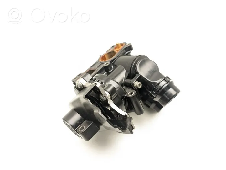 Audi A3 S3 8P Pompe de circulation d'eau 06H121026DS