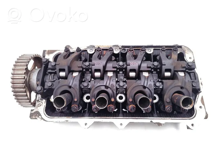 Renault Clio III Culasse moteur 8200460196