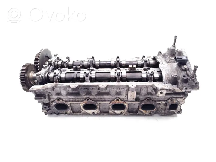 Chevrolet Captiva Culasse moteur 25183241