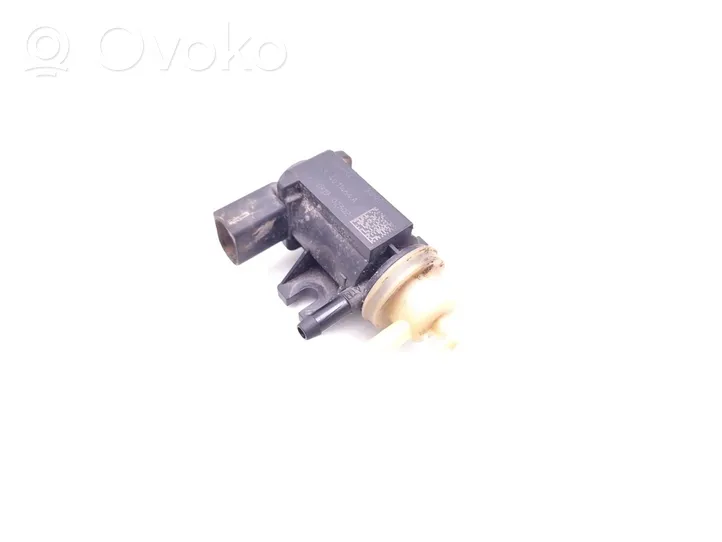 Volkswagen PASSAT B8 Vacuum valve 1K0906627B