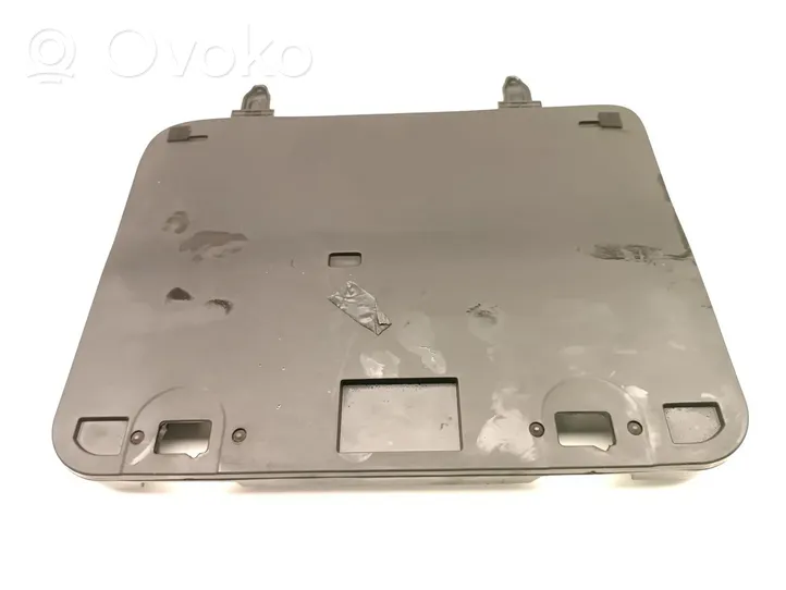 Toyota Land Cruiser (J120) Set di attrezzi 09120-60200