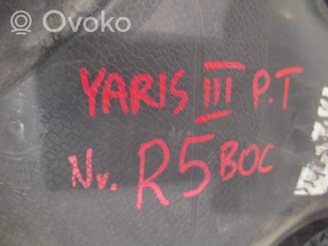 Toyota Yaris Garniture panneau de porte arrière 676130D480