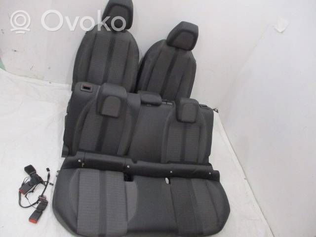 Peugeot 2008 II Seat set 