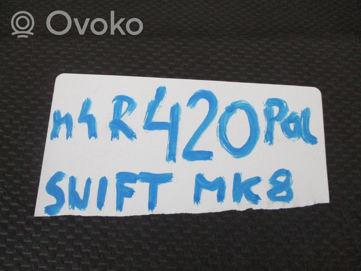 Suzuki Swift Grilles/couvercle de haut-parleur arrière 