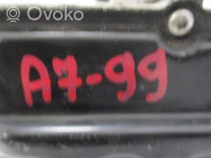 Citroen C4 Grand Picasso Pompa wspomagania układu kierowniczego 9674055680