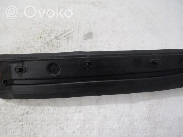 Citroen C4 II Supporto/guarnizione in poliuretano espanso del parafango 9677298680