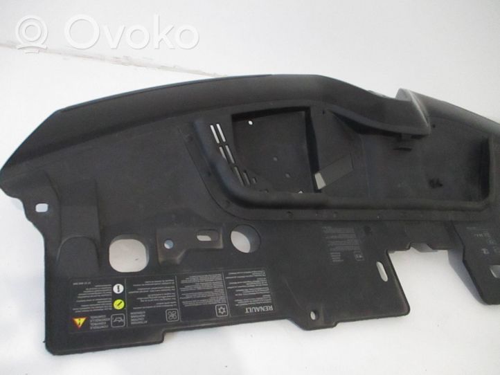 Renault Clio IV Grotelės viršutinės 628101467R