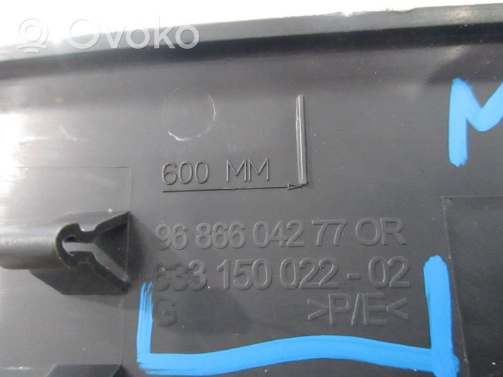 Citroen DS3 Priekinio slenksčio apdaila (vidinė) 9686601277