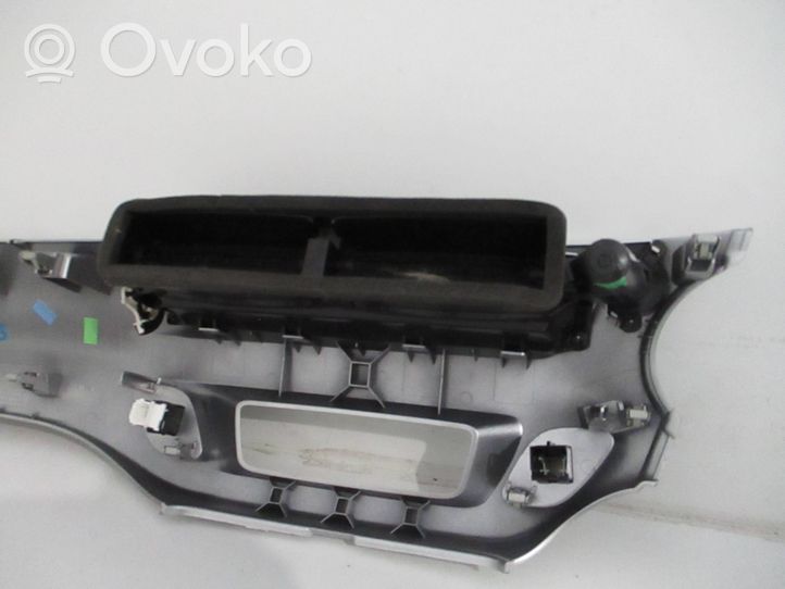 Citroen C3 Element deski rozdzielczej / środek 9685748677