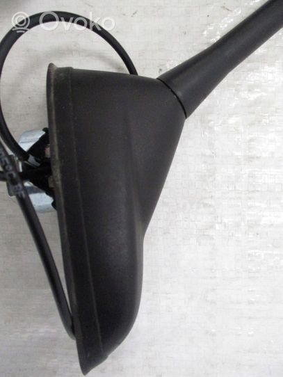 Opel Corsa F Radion antenni 9831002180