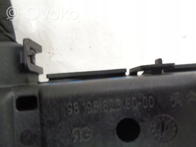 Peugeot 208 Cableado de instalación del motor 9674281480