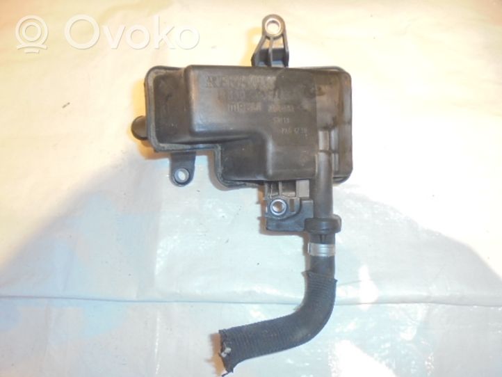 Renault Twingo III Separatore dello sfiato dell’olio 118307263R