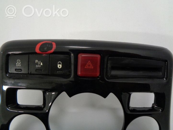 Citroen C3 Picasso Konsola środkowa / Radio / GPS 96828913