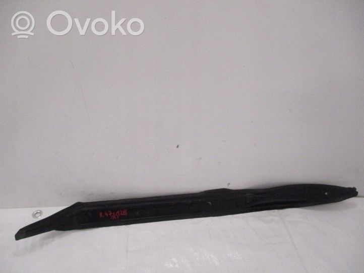 Citroen C4 II Picasso Panel wykończeniowy błotnika 9676660780