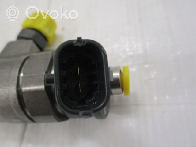 Dacia Duster II Injecteur de carburant 8201636333