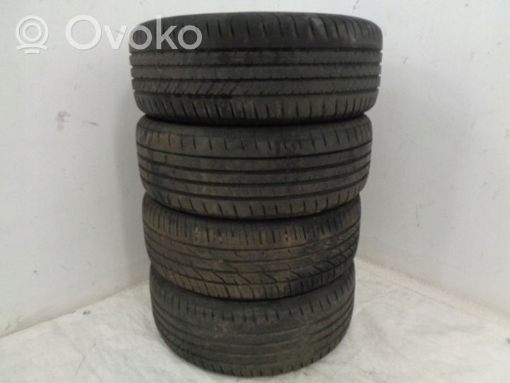 Citroen C4 Cactus R17 alloy rim 9800494077