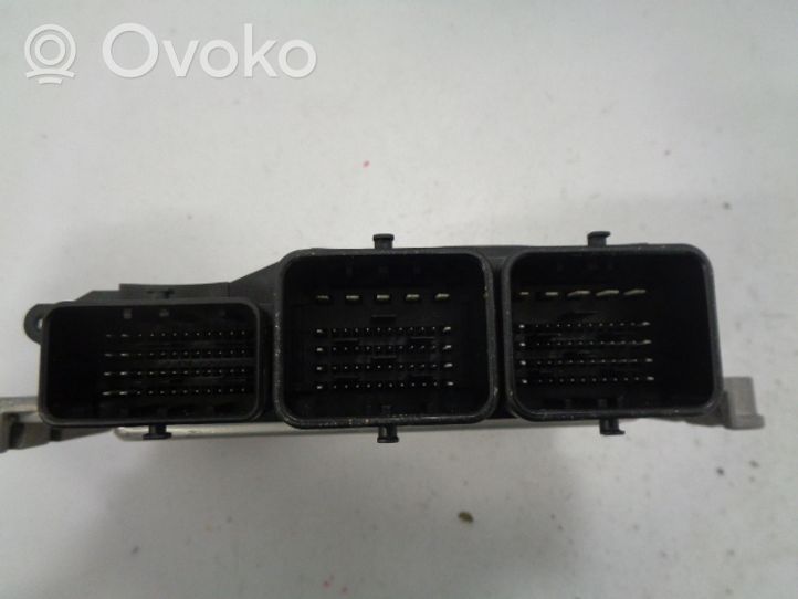 Citroen C3 Calculateur moteur ECU 0281015849