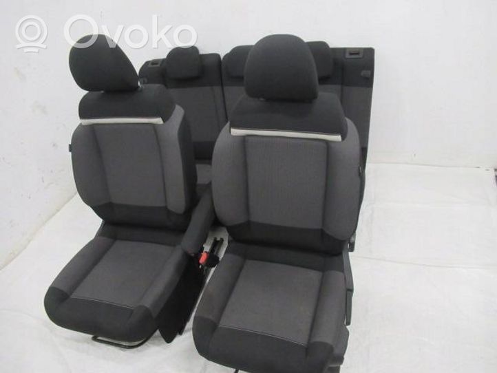 Citroen C3 Aircross Asiento trasero 