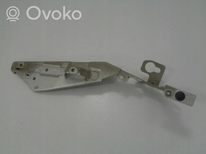 Citroen C4 II Uchwyt / Mocowanie błotnika przedniego 9801669280 