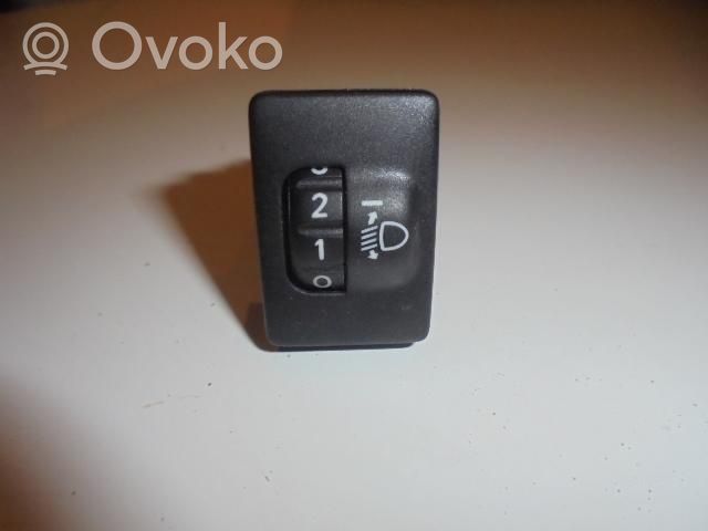 Toyota Yaris Przełącznik świateł 84152-00090