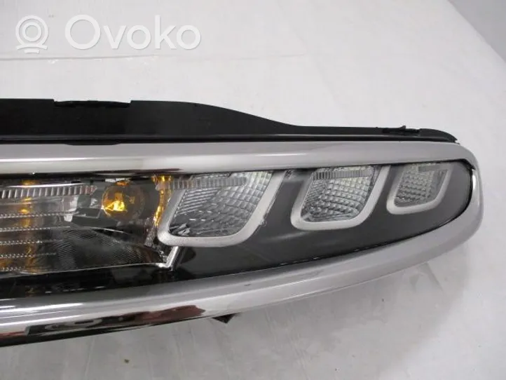 Citroen C3 Faro delantero LED diurno 9823313080