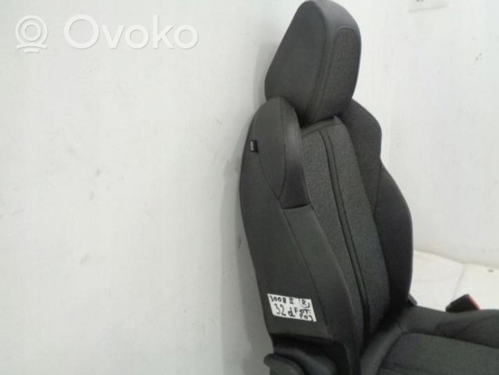 Peugeot 307 Front passenger seat 