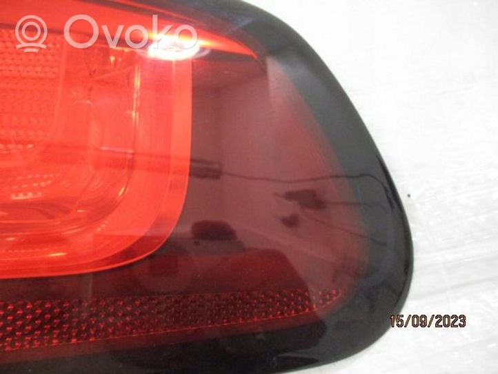 Citroen C3 Lampy tylnej klapy bagażnika 9685225580