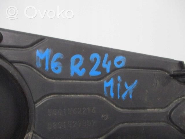 Iveco Daily 6th gen Mascherina/griglia fendinebbia anteriore 5801562216