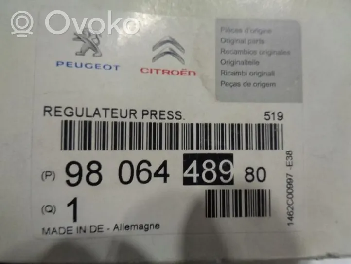 Citroen C4 III e-C4 Sensore di pressione del carburante 9806448980