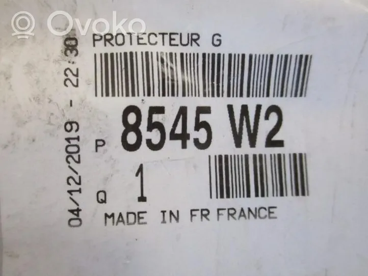 Peugeot 307 Etuoven lista (muoto) 8545W2
