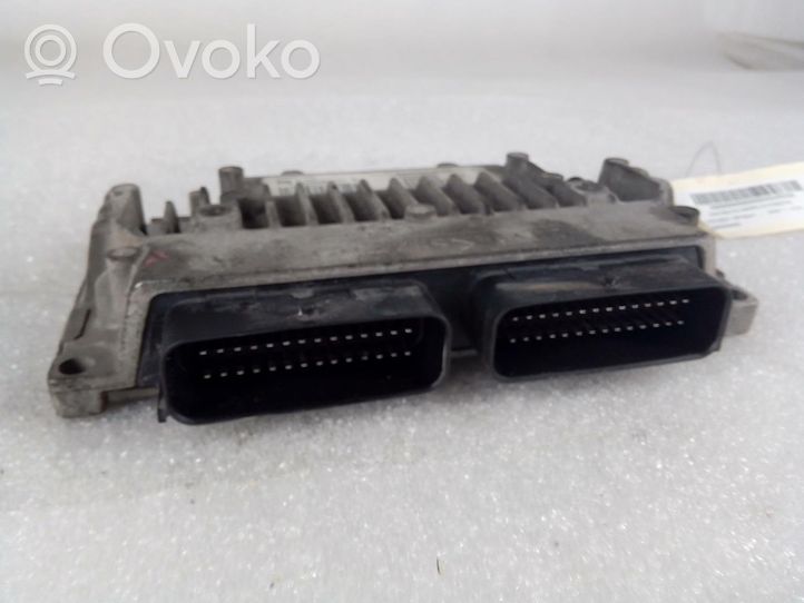 Peugeot 308 Module de contrôle de boîte de vitesses ECU 8200623620