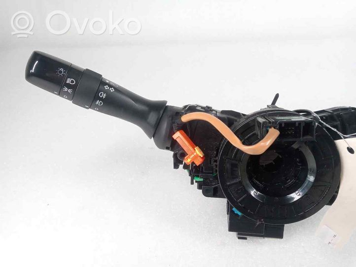 Toyota Prius (XW50) Interrupteur / bouton multifonctionnel 7402075B998