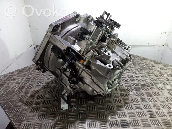Opel Mokka X Boîte de vitesses manuelle à 6 vitesses 55575539