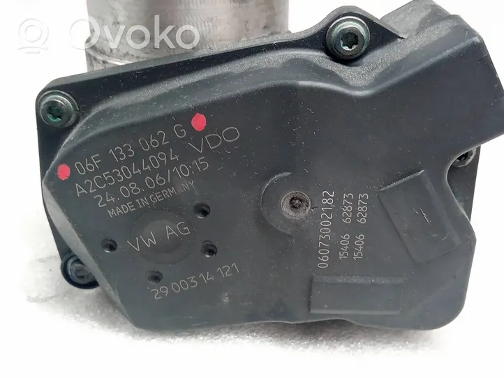 Audi A4 S4 B7 8E 8H Valvola corpo farfallato 06F133062G