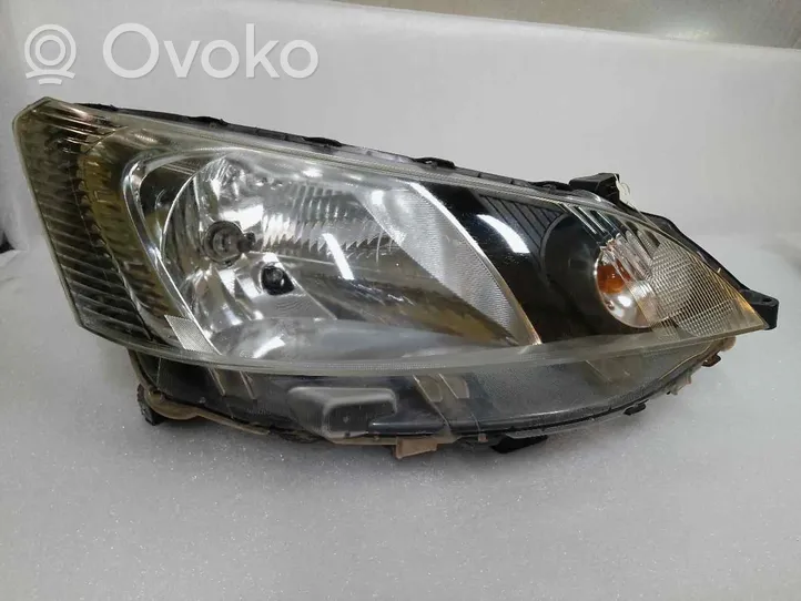 Nissan e-NV200 Lampa przednia 1090094