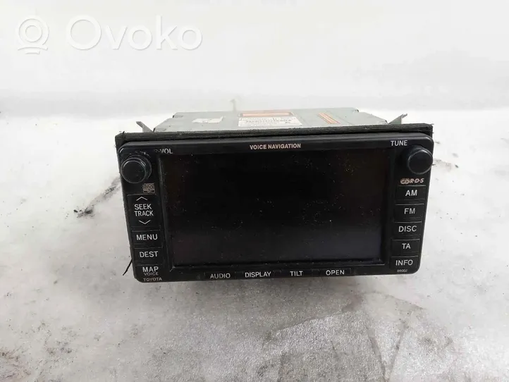 Toyota Corolla Verso AR10 Radija/ CD/DVD grotuvas/ navigacija 8612064010
