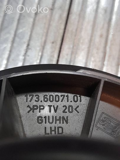 Ford Focus C-MAX Lämmittimen puhallin 1736007101