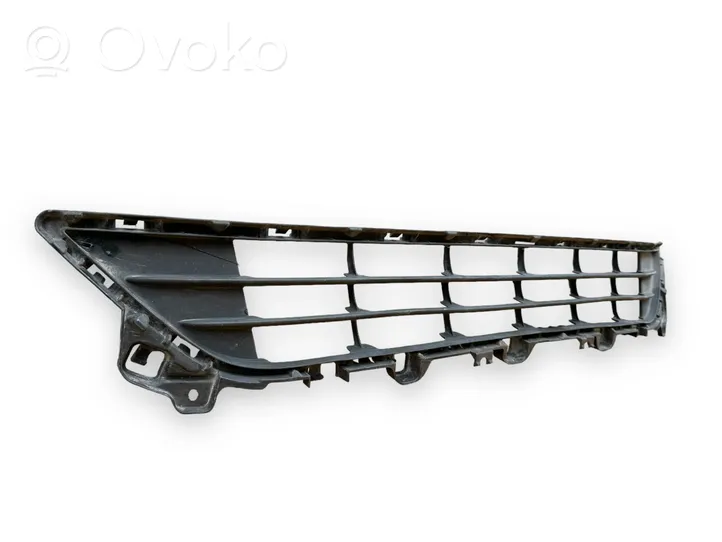 Mazda 6 Grille inférieure de pare-chocs avant GHP9501T1