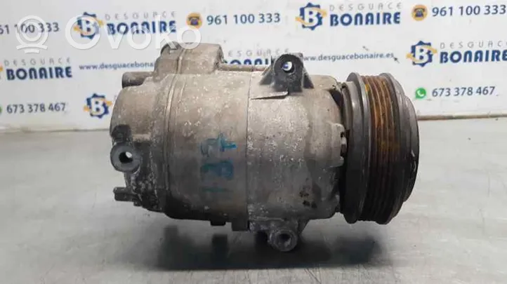 Opel Corsa D Ilmastointilaitteen kompressorin pumppu (A/C) 13450515