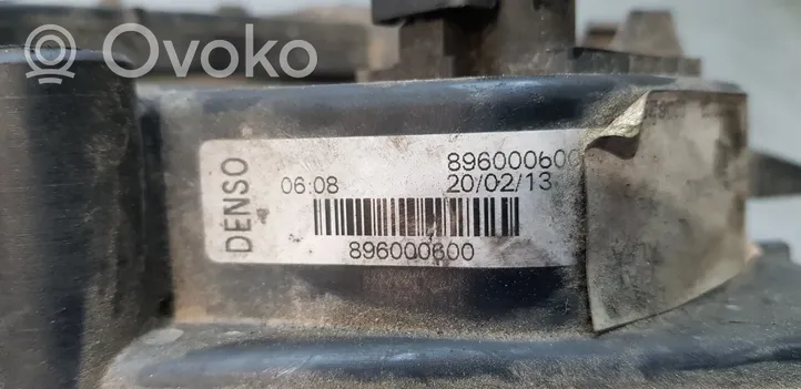 Opel Combo C Jäähdyttimen jäähdytinpuhallin 896000600