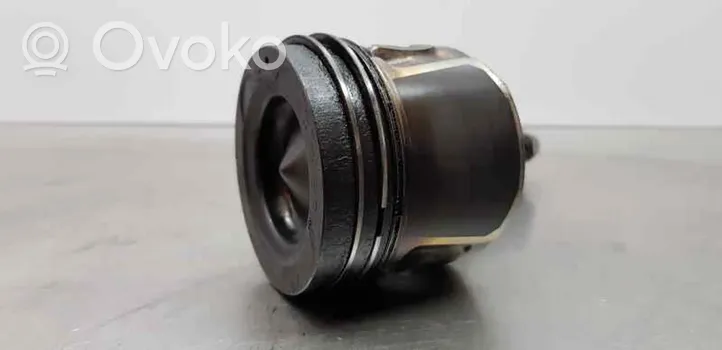 Hyundai ix35 Piston 234102A945