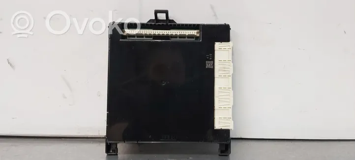 Toyota RAV 4 (XA30) Module confort 8922142180