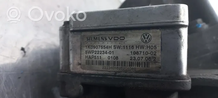 Volkswagen Passat Alltrack Takatasauspyörästö 1Z525010K