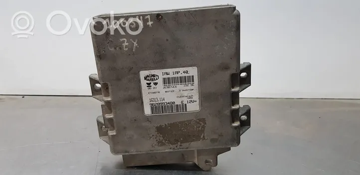 Peugeot 106 Calculateur moteur ECU 9628993480