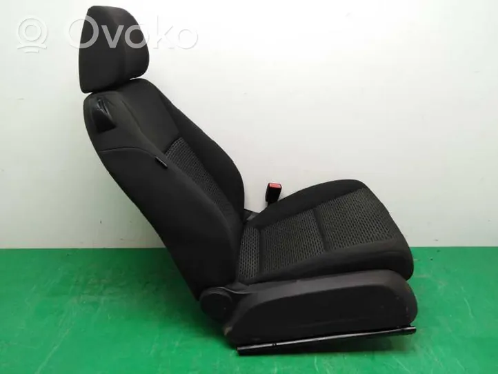 Volkswagen Golf VI Front passenger seat 1K3881106EG