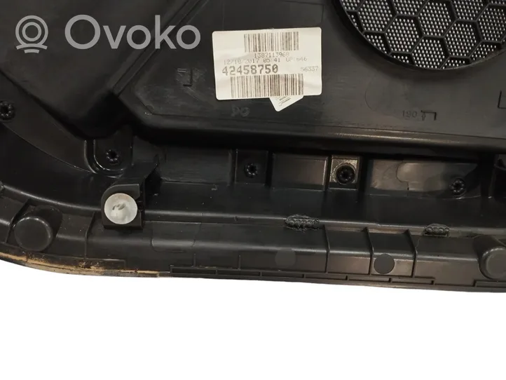 Opel Mokka X Takaoven verhoilu 42458750