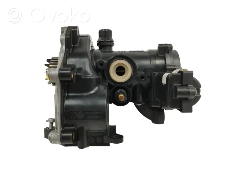 Volkswagen Polo VI AW Pompe de circulation d'eau 06L121012H