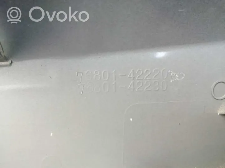 Toyota RAV 4 (XA40) Muotolista 7680142230